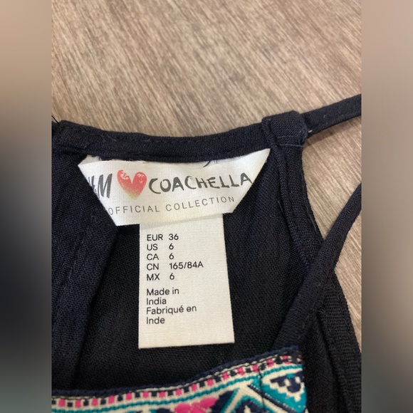 H&M Coachella Collection women’s 6 tassel rocker tank - Picture 3 of 4